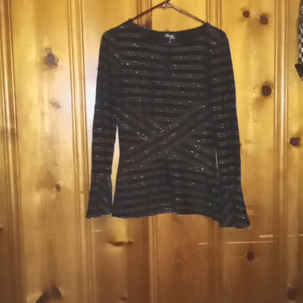 Blouse with gold sparkle